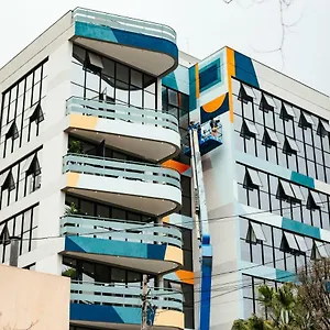 3* Hotel Selina Madalena
